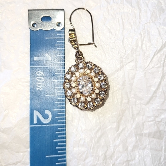 🦋 CRYSTAL, FAUX OPAL & FAUX SEED PEARL EARRINGS - Picture 5 of 6